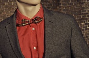 Bold woolen bow ties are worn with checkered shirts and vice versa